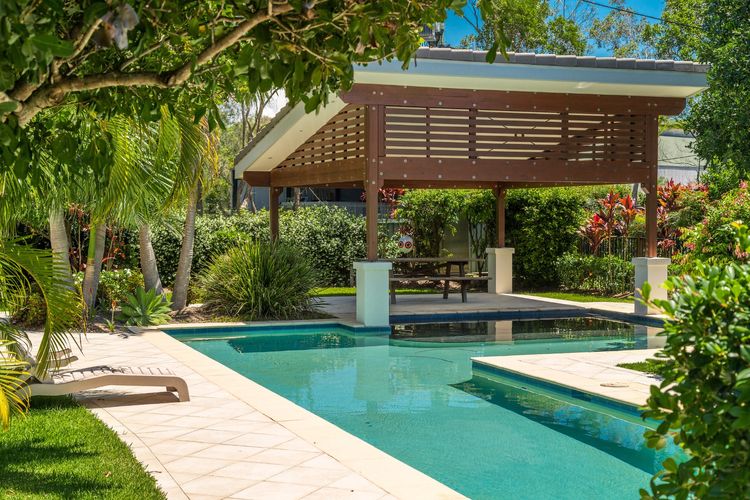 Ocean Walk – villa with pool near Main Beach