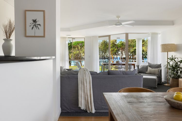 Oceanfront Byron Palms – 2 BR Main Beach apartment