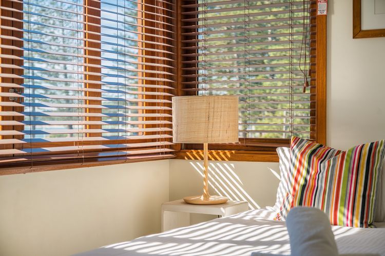 Quiksilver Apartments The Pass – steps from beach