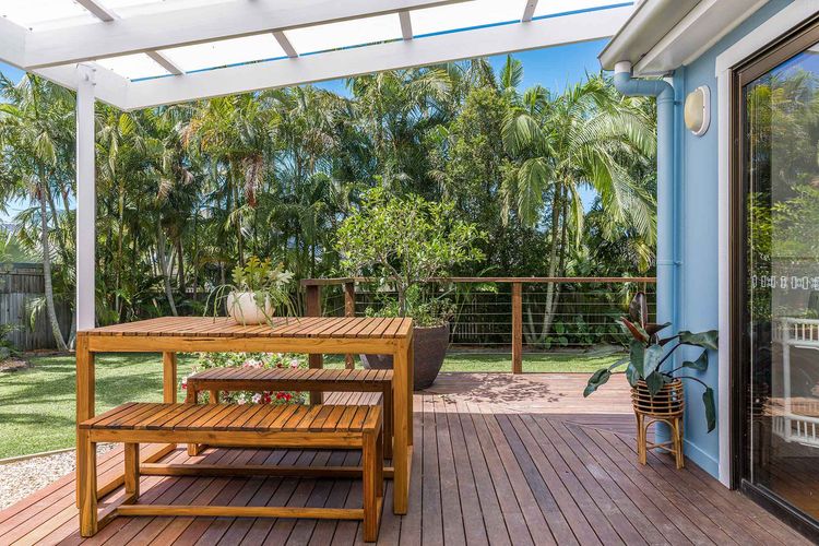 San Juan Surfers Cottage – prime Byron location