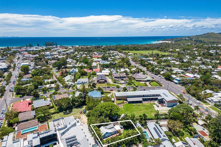 San Juan Surfers Cottage – prime Byron location
