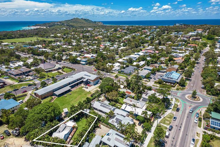 San Juan Surfers Cottage – prime Byron location