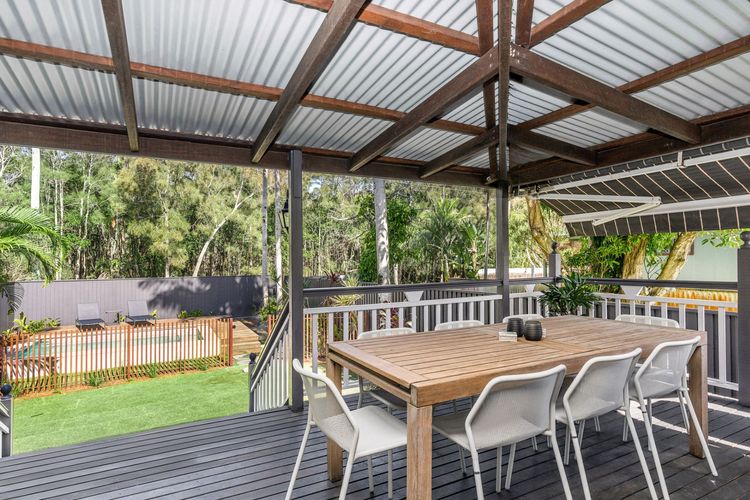 Solstice – Federation home with pool