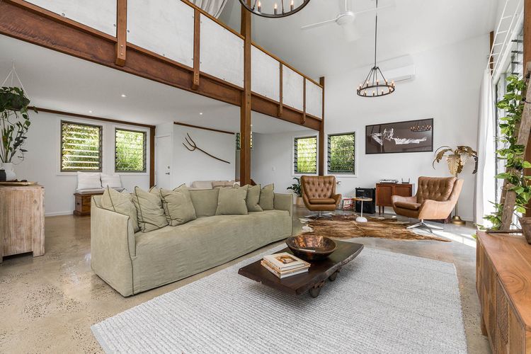 The Barn Door – luxury hinterland couples escape