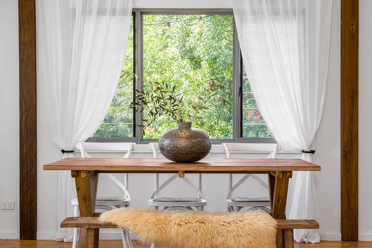 The Barn Door – luxury hinterland couples escape