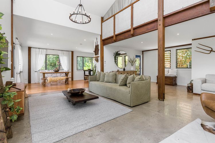 The Barn Door – luxury hinterland couples escape