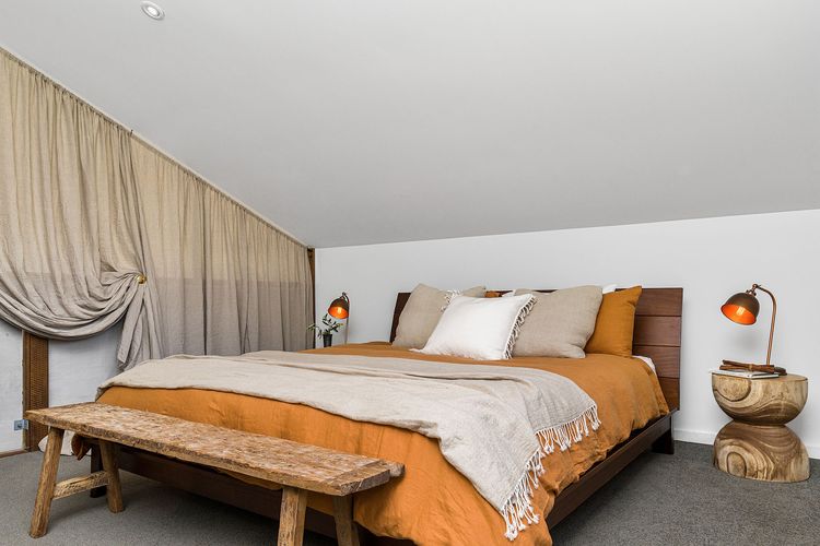 The Barn Door – luxury hinterland couples escape