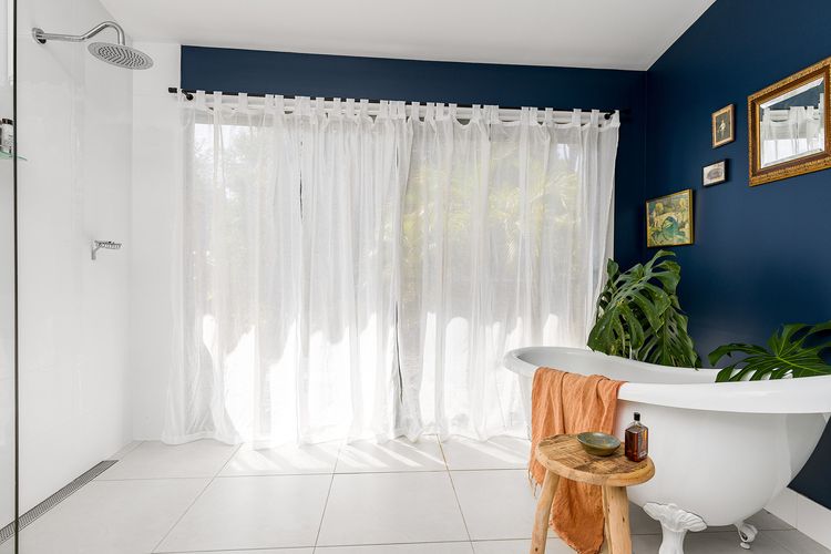 The Barn Door – luxury hinterland couples escape