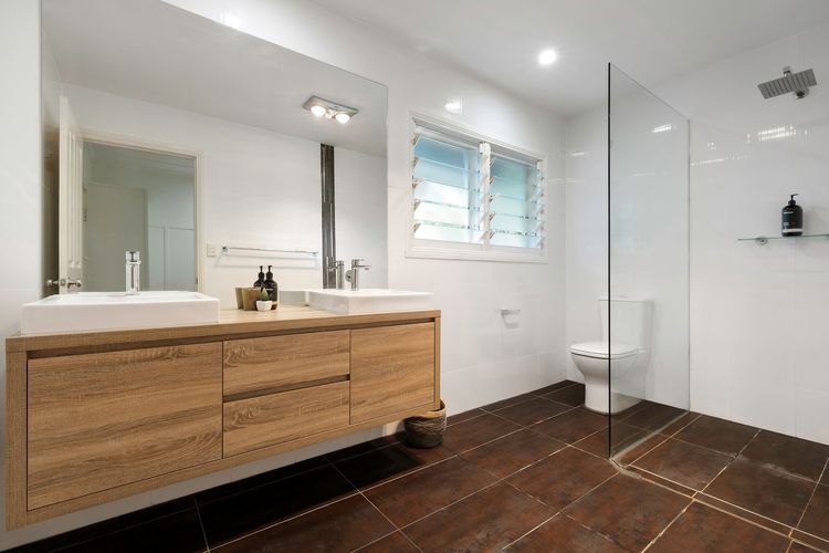 Aaloka Bay – heritage charm w. pool & spa