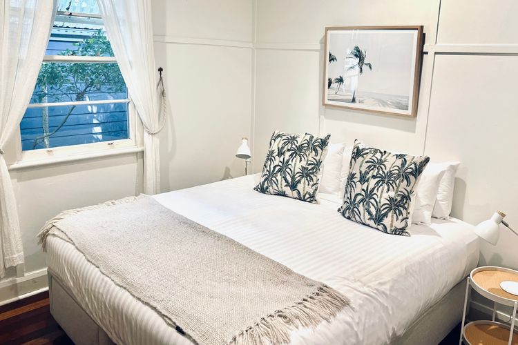 Aaloka Bay – heritage charm w. pool & spa