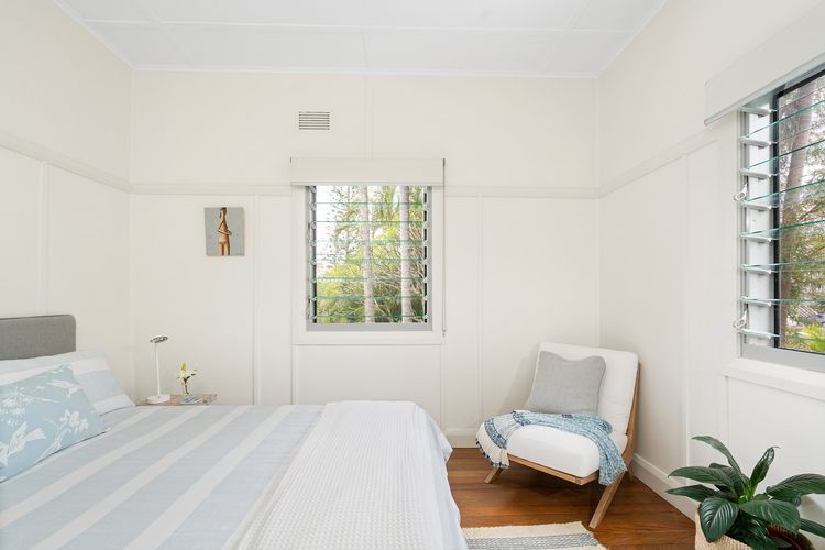 The White Rabbit – with studio & covered deck