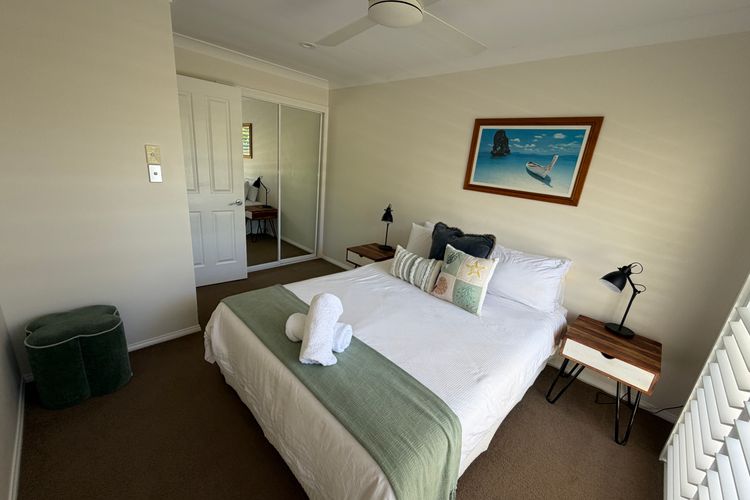 Tradewinds 4 – beachside 3 BR townhouse