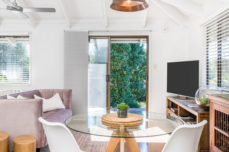 Twin Tallows – secluded couples retreat