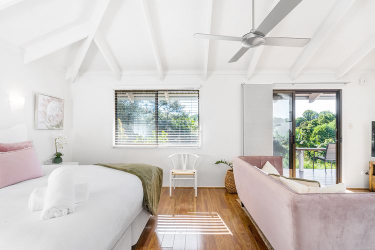 Twin Tallows – secluded couples retreat