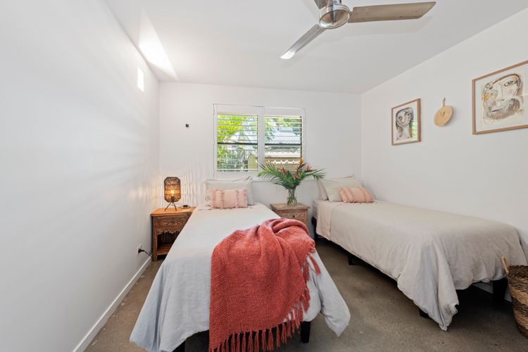 Tallow Beach Retreat – welcoming pet-friendly unit