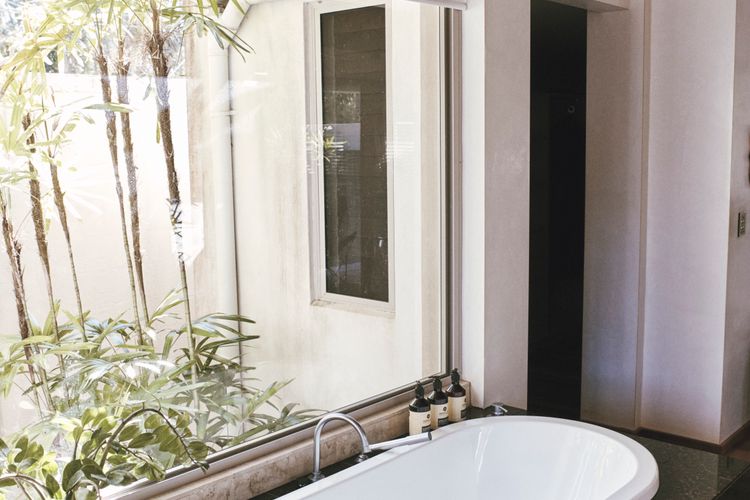 Grand Luxe Villa – 2 Bedroom Retreat with Pool and Spa.