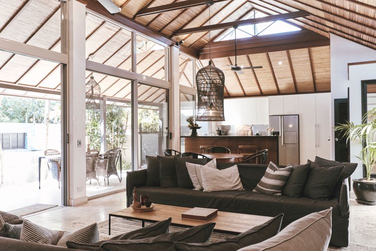 Grand Luxe Villa – 2 Bedroom Retreat with Pool and Spa.