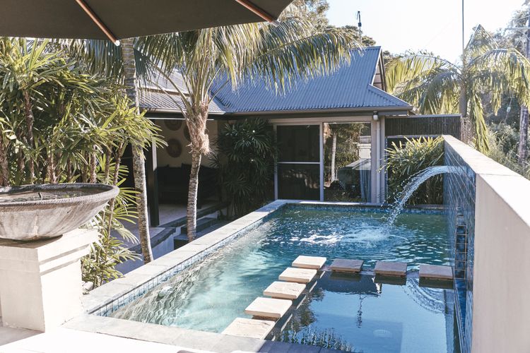 Grand Luxe Villa – 2 Bedroom Retreat with Pool and Spa.