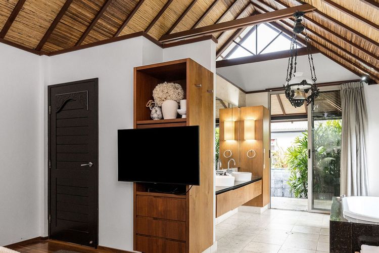 Grand Luxe Villa A – Luxury Retreat
