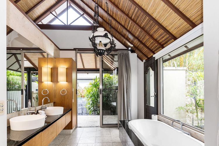 Grand Luxe Villa A – Luxury Retreat