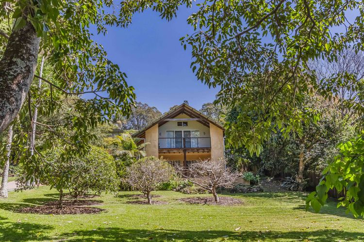 The Treehouse Retreat