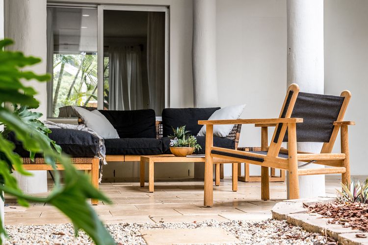 Baby Blue – 3 BR villa steps from Tallow Beach