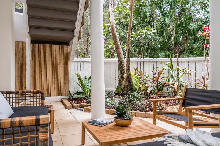 Baby Blue – 3 BR villa steps from Tallow Beach