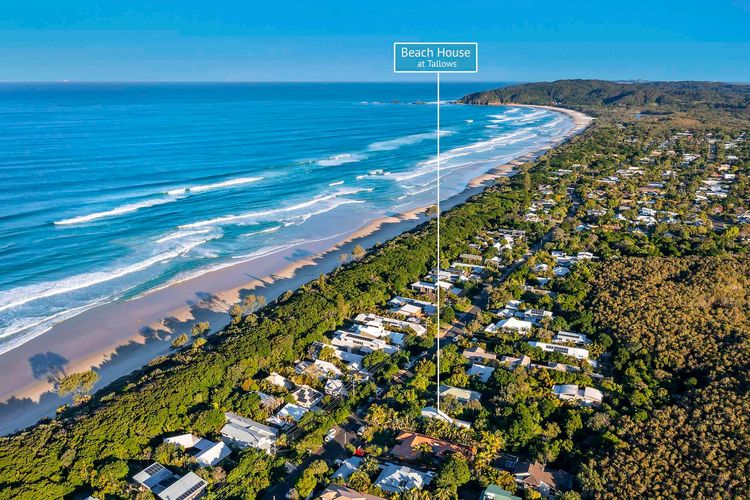 Beach House at Tallows – pet-friendly 4 BR retreat