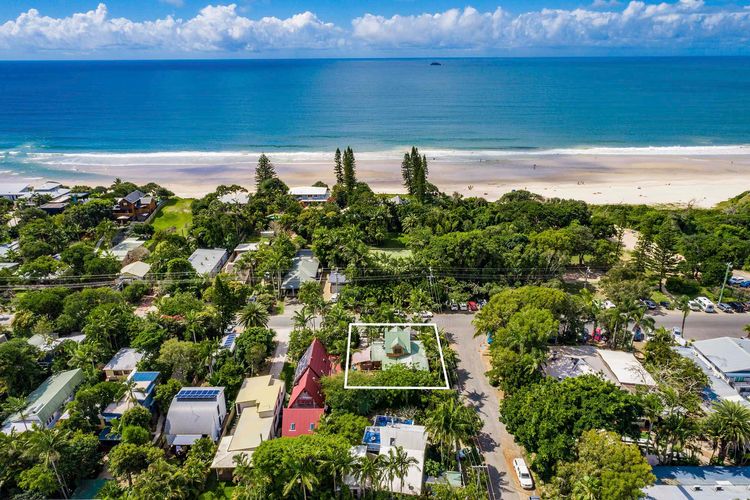 Byron Blisshouse – multi-home retreat with pool