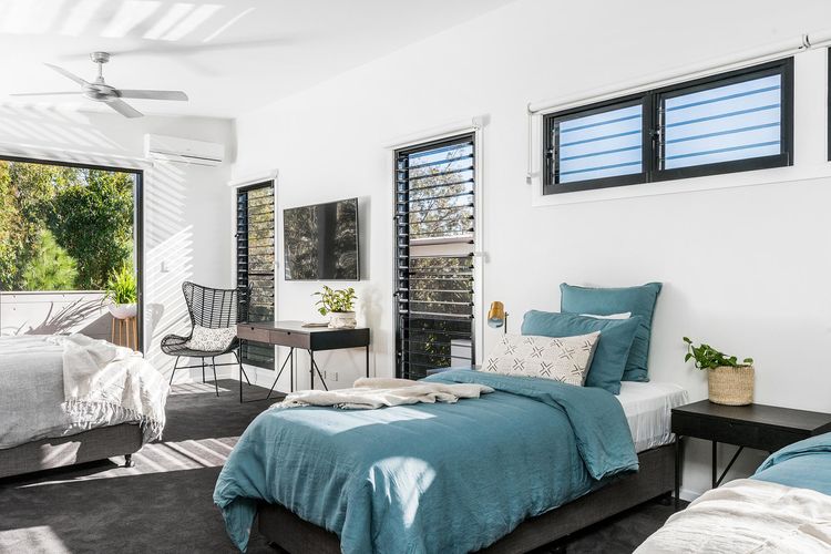 Catalinas – Byron Bay villa near beach with pool