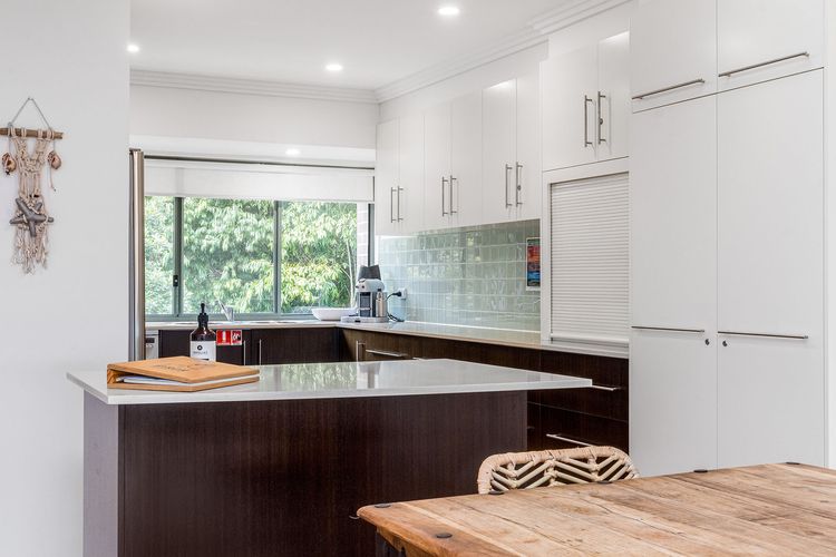 3 James Cook Apartments – beachside haven w. pool