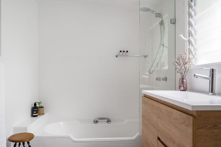 Gidgets House – renovated beach house with hot tub