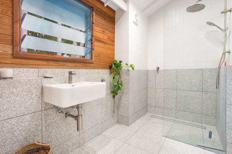 Golden Hus – spacious South Golden Beach home