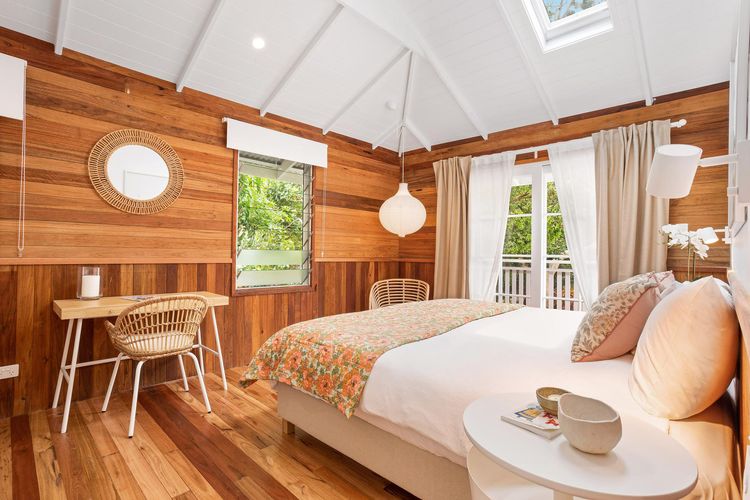 Golden Hus – spacious South Golden Beach home