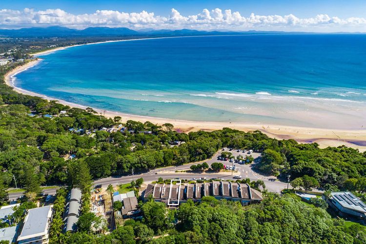 4 James Cook Apartments – renovated beachside pad