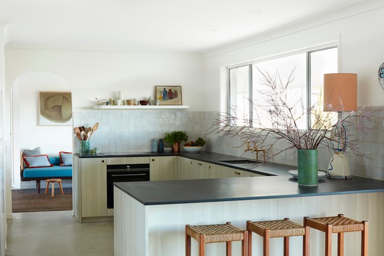 Hidden Byron – designer hinterland oasis with pool, fireplace and firepit