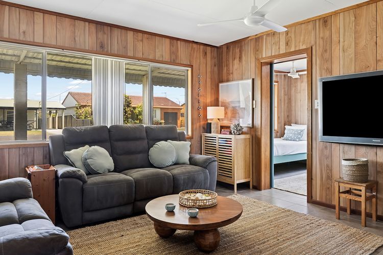 Brooms Head Bungalow