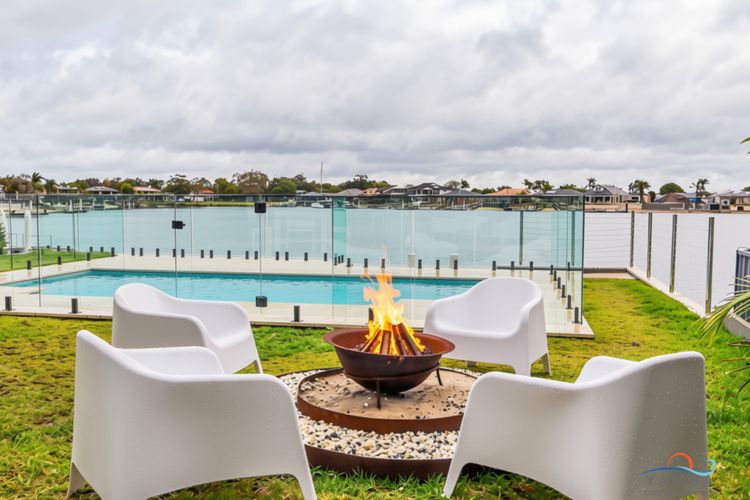 Docked@Yamba | Your Ultimate Waterfront Escape