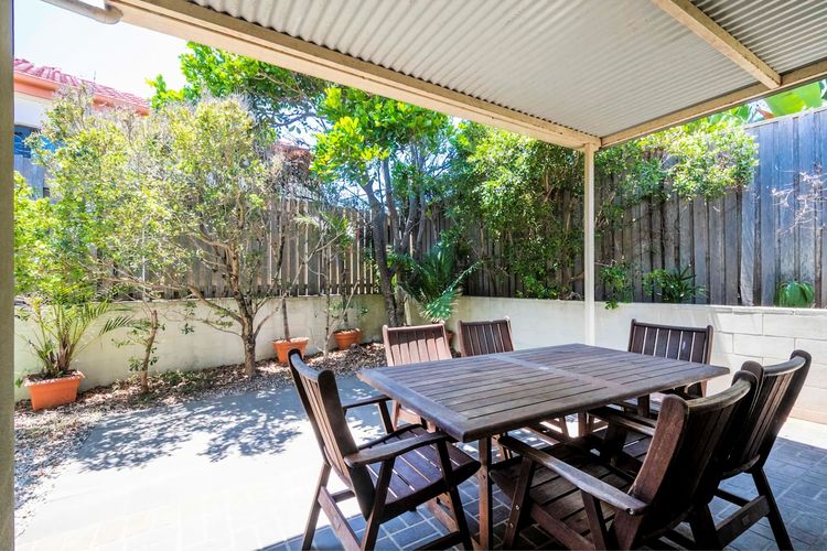 11 Oceania Court