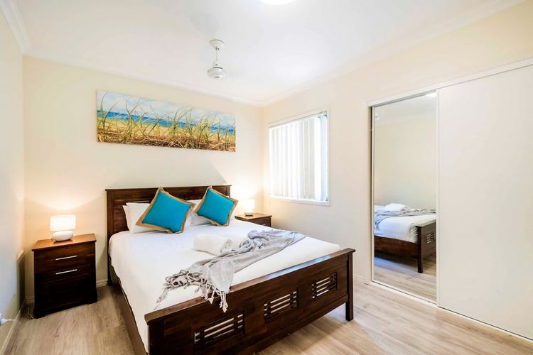 11 Oceania Court