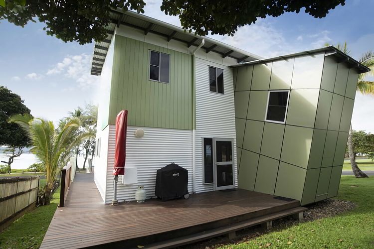 Bella’s Beach House