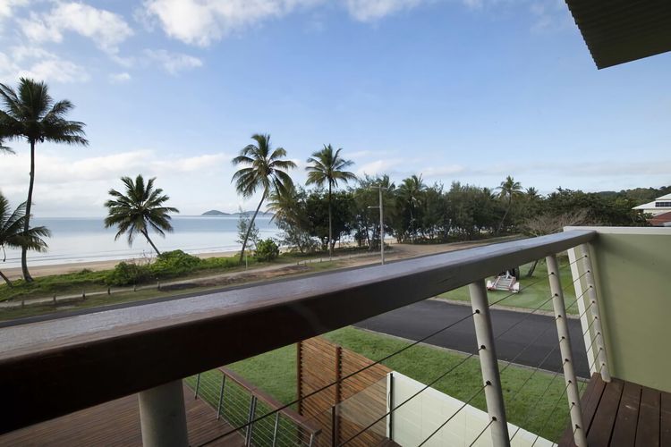 Bella’s Beach House