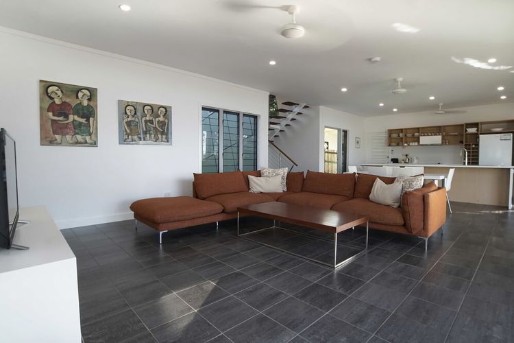 Bella’s Beach House
