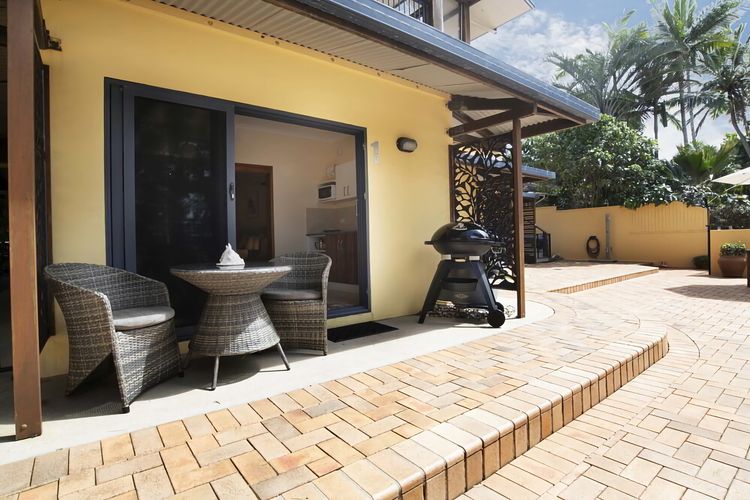 Latitude 17 Suite 1