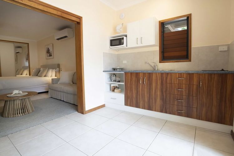 Latitude 17 Suite 1