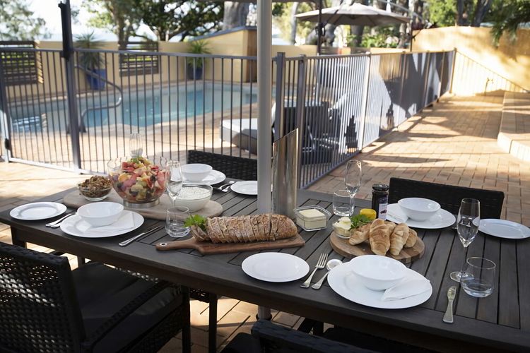 Latitude 17 Suite 2
