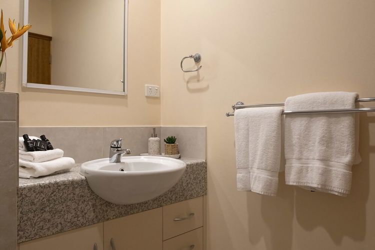 Latitude 17 Suite 3