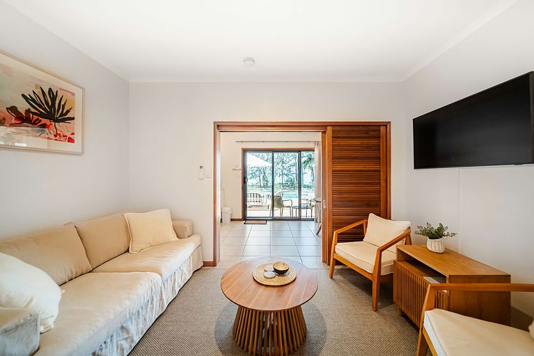 Latitude 17 Suite 3
