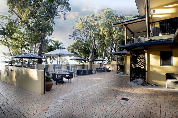 Latitude 17 Suite 4