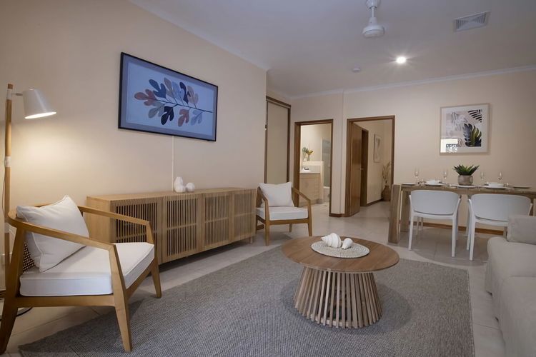 Latitude 17 Suite 4